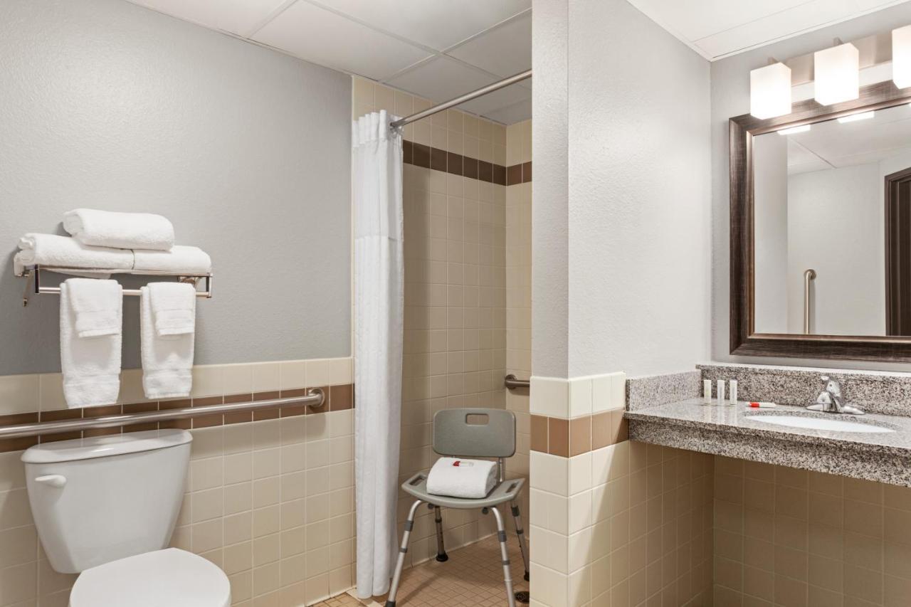 Hotel Americinn By Wyndham 3*