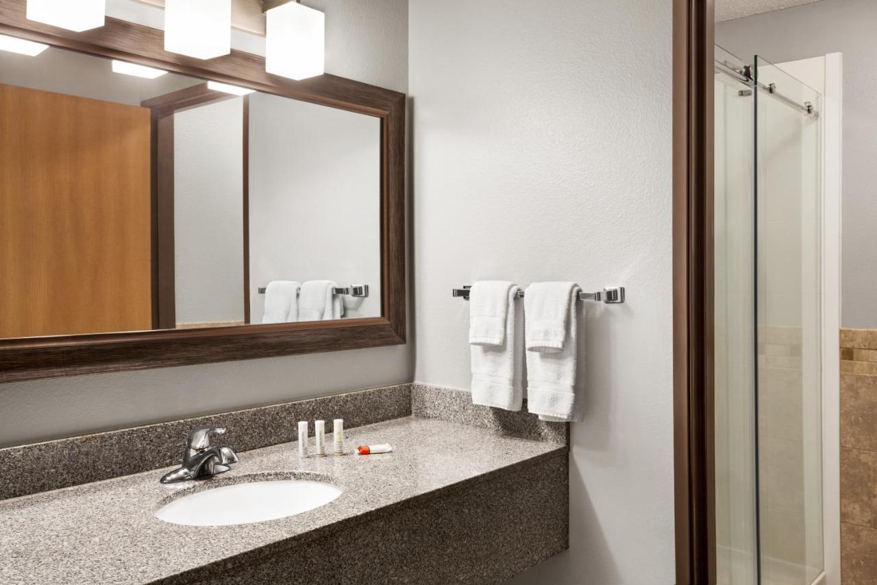 Americinn By Wyndham Hotel
